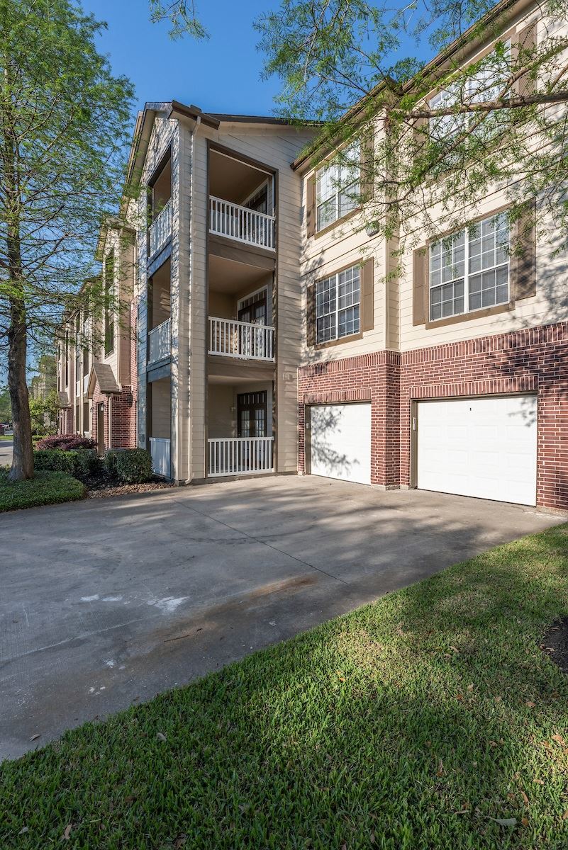 Harbor Cove Apartments, 4630 Magnolia Cove Drive, Kingwood, TX RentCafe