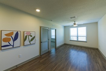 Lofts at Brooklyn Downtown Jacksonville FL |  Living Room - Photo Gallery 16