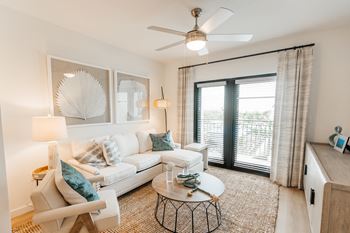 Wrecker's Cay | Key West | Living Room