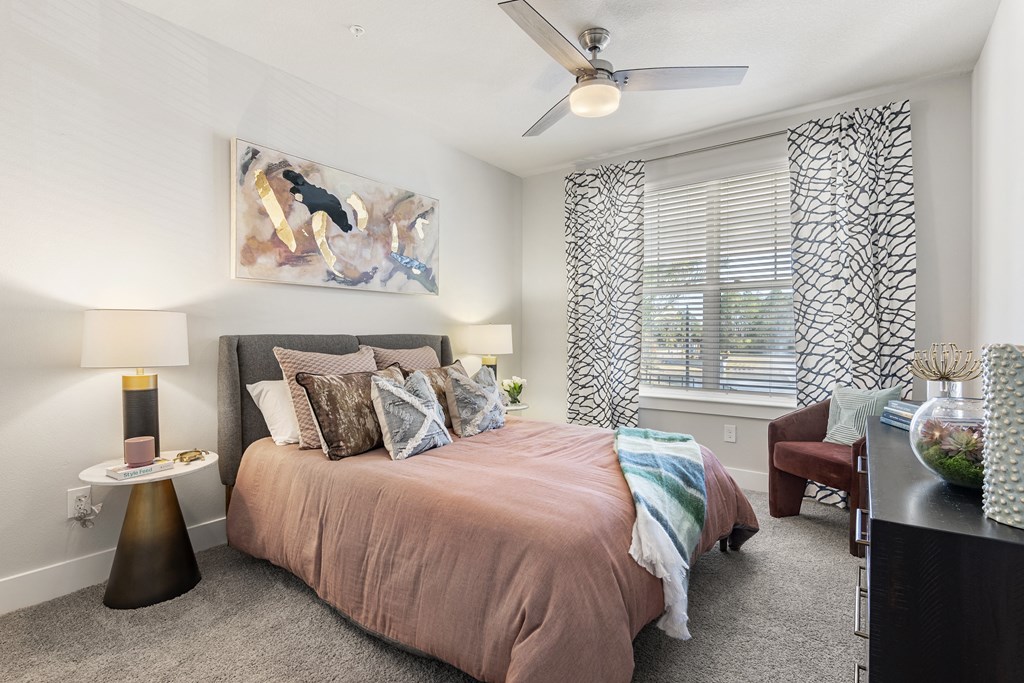 Longleaf at St. Johns Apartments | St. Johns, FL | Bedroom with Ceiling Fan