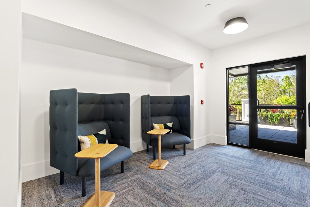 Longleaf at St. Johns Apartments | St. Johns, FL | Leasing Center