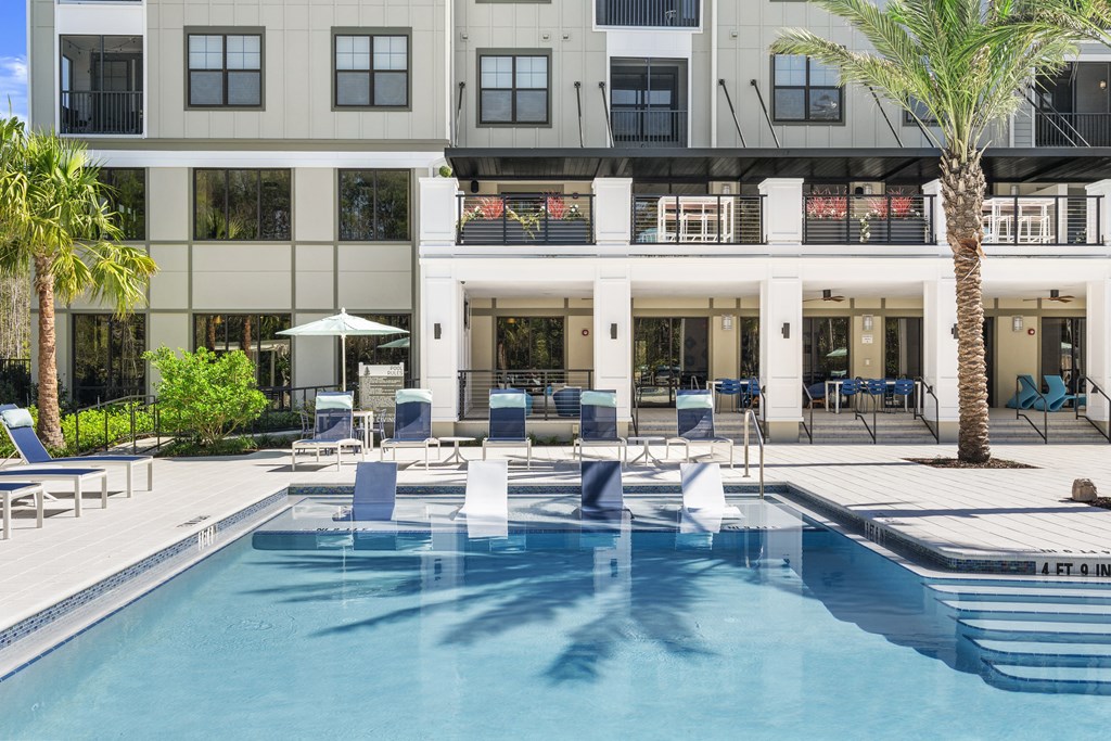 Longleaf at St. Johns Apartments | St. Johns, FL | Resort Style Pool and Spa