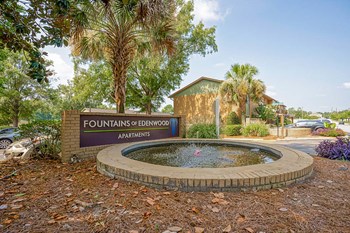 Fountains of Edenwood Monument Sign
