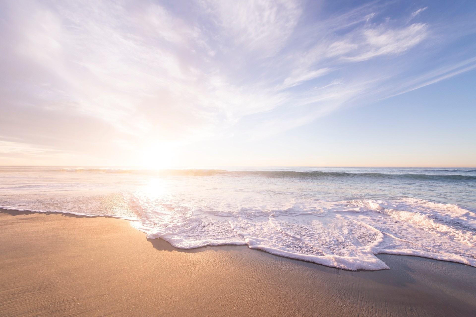 Life feels simpler when the ocean is your neighbor.