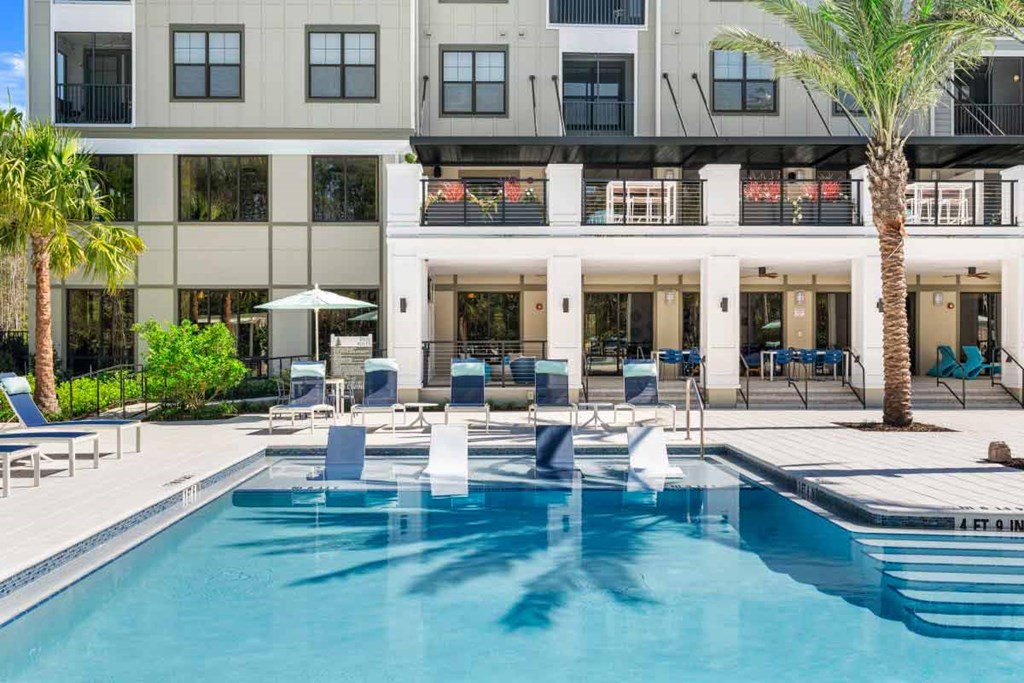 Longleaf at St. Johns Apartments | St. Johns, FL | Resort Style Pool and Spa
