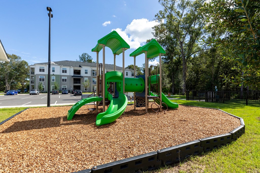 Nathan Ridge Apartments - Playground