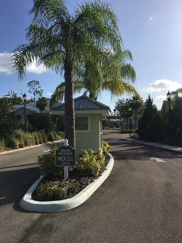 Olive Grove Apartments Entrance