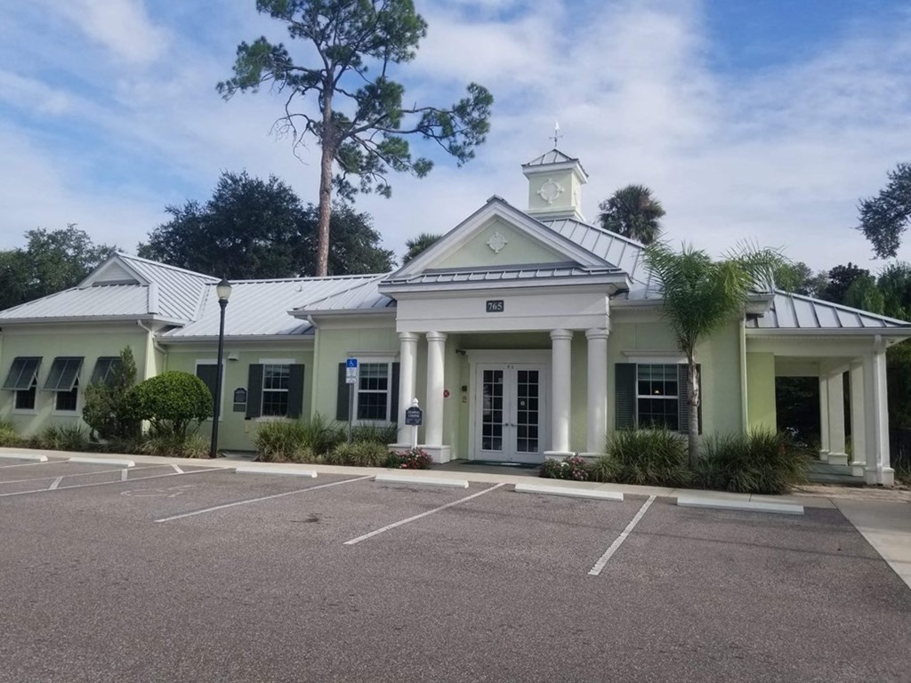 Olive Grove Apartments Leasing Office Exterior