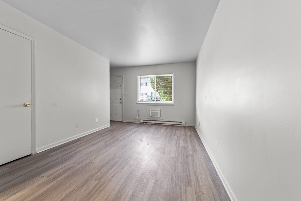 Engineered Wood Flooring at The Oaks Gate City, North Carolina