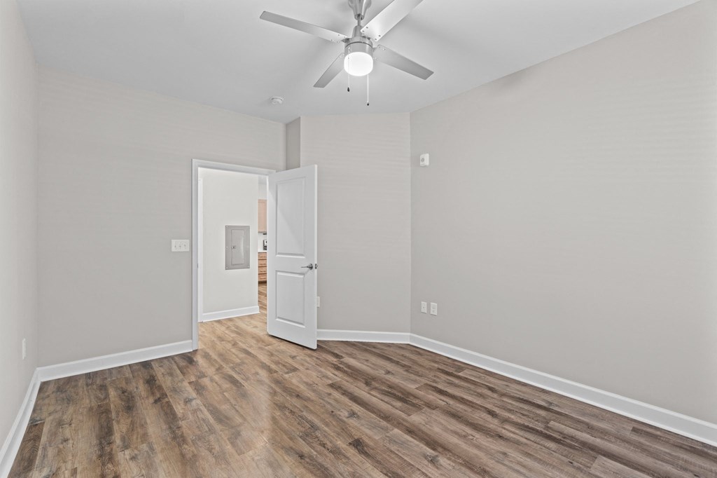 Unfurnished Living Area at Greenbrier Woods, Greenville, NC, 27858