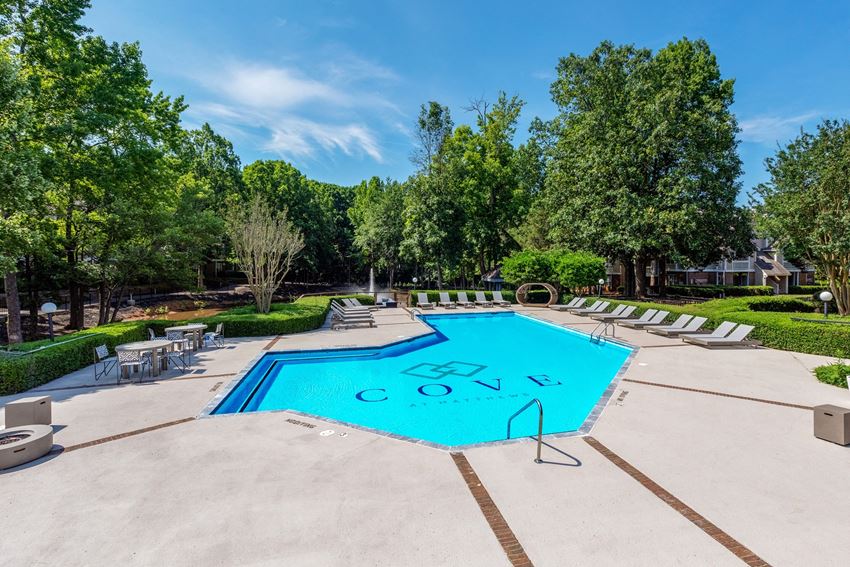 the swimming pool at the preserve at polk apartments ga