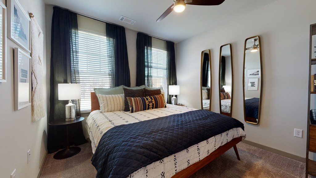 Gorgeous Bedroom at The Address Galleria, Matthews, 28105