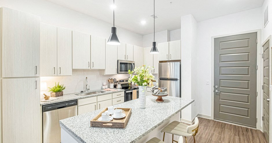 The Samford Glenn Apartments | Auburn, AL