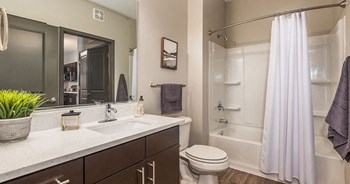 1900 Canterfield | West Dundee, IL - Photo Gallery 5