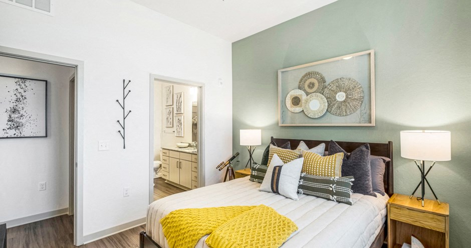 The Samford Glenn Apartments | Auburn, AL