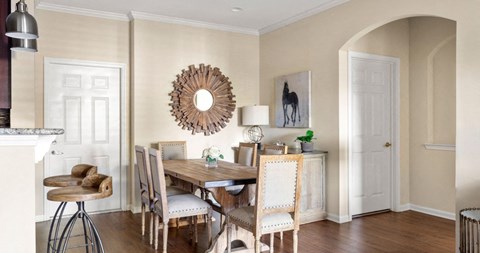 Clairborne Crossing Apartments | Louisville, KY