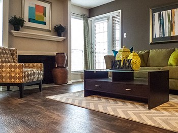 1111 Abrams Rd 1-3 Beds Apartment for Rent - Photo Gallery 6