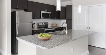 Addison Keller Springs | Addison, TX - Photo Gallery 3