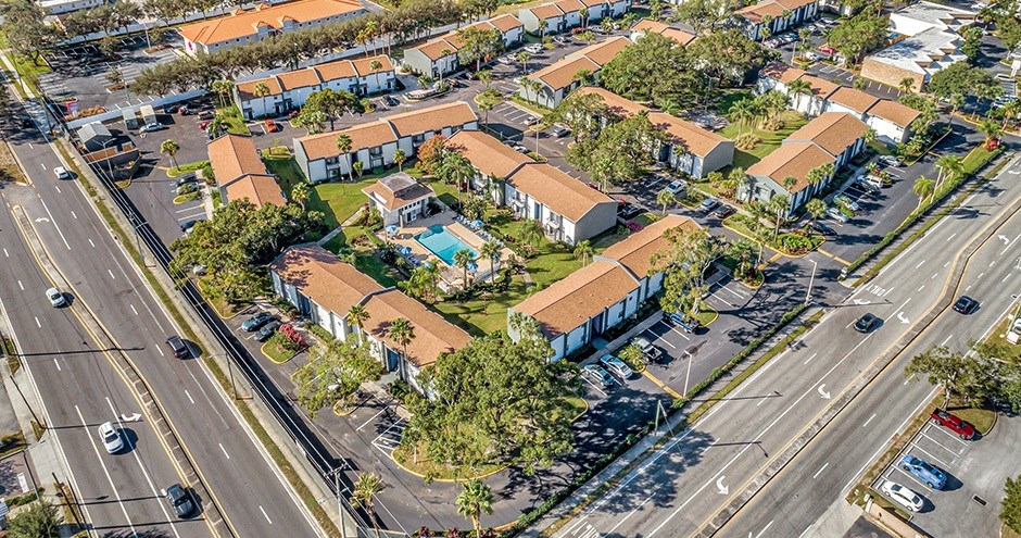 The Easton| Brandon, FL