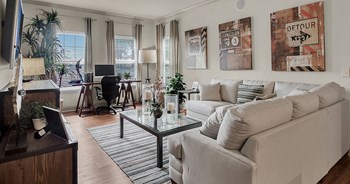 100 Acklins Cir 1-3 Beds Apartment for Rent - Photo Gallery 5