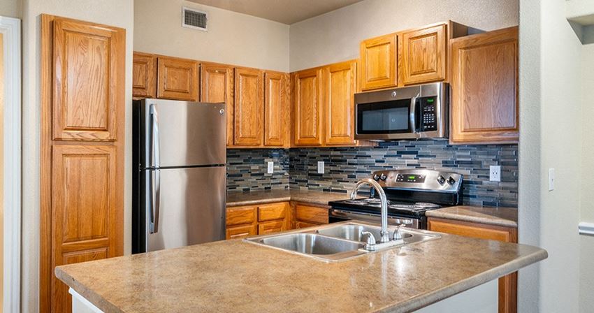 Fountains of Conroe Apartments | Conroe, TX - Photo Gallery 1