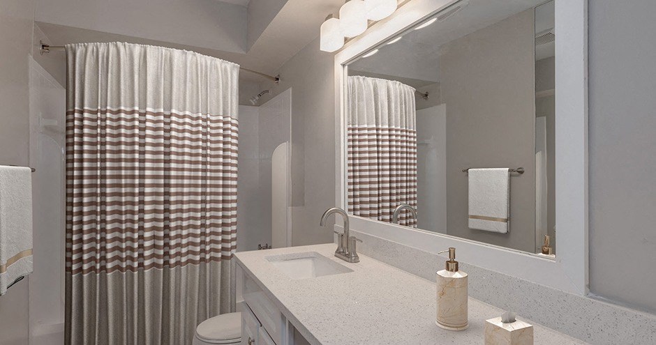 Sparrows Point Townhomes & Apartments | Virginia Beach, VA