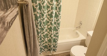 Bathroom Versailles Apartments in Dallas TX - Photo Gallery 19