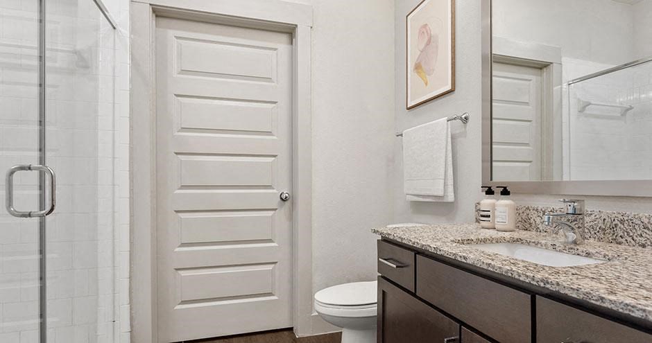 Everly Apartments | Houston, TX