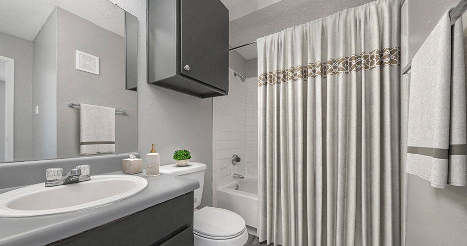 Stone Creek Apartment Homes | Midland, TX