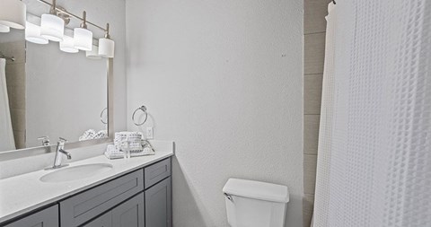 The Oakley | Arlington, TX