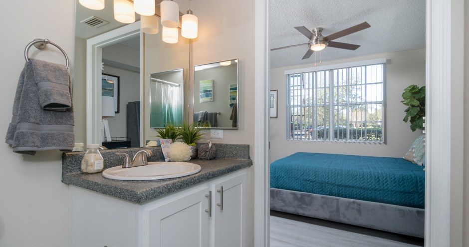 Lakes at North Port Apartments | North Port, FL