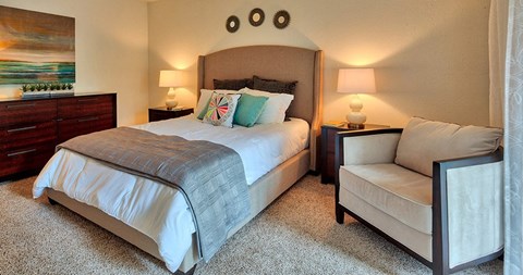 Waters Edge Apartments