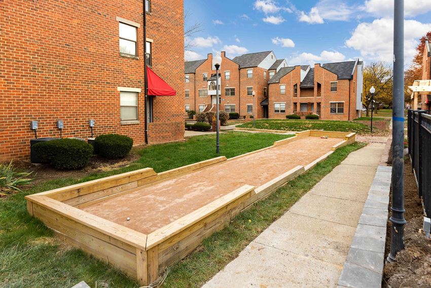 Elevate At NULU Apartment Homes, 802A E Madison St, Louisville, KY