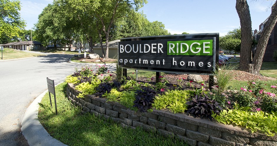 Boulder Ridge Apartments  | West Des Moines, IA