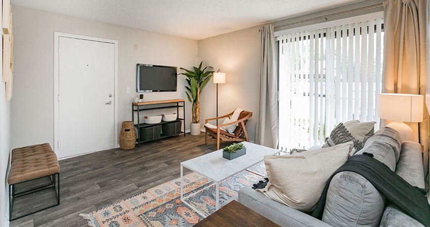 5204 Edmondson Pike 1-2 Beds Apartment for Rent - Photo Gallery