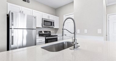 4250 East Renner Road 1-2 Beds Apartment for Rent - Photo Gallery 1