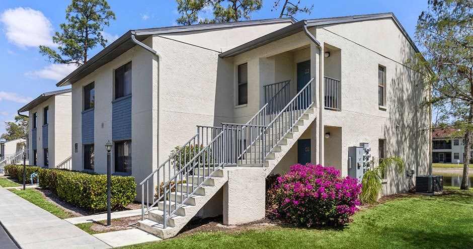 Gulfshore Apartment Homes | Naples, FL