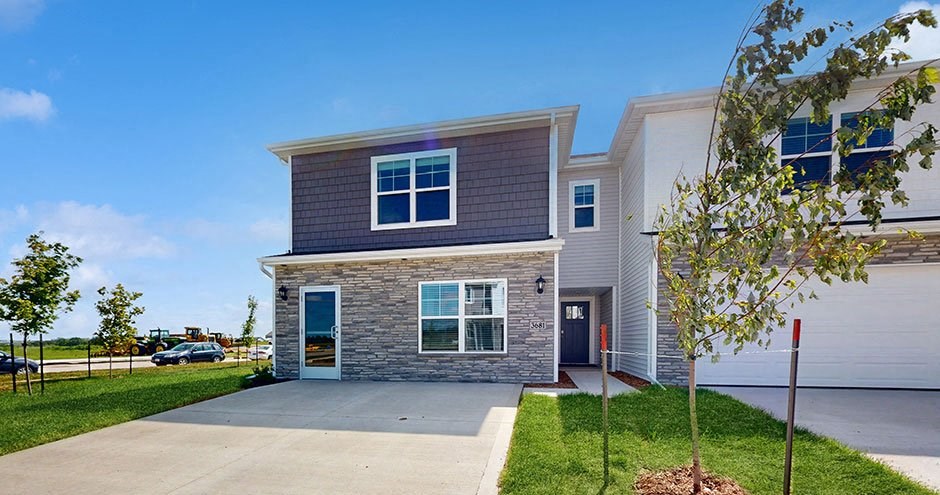 Painted Woods Villas | Waukee, IA