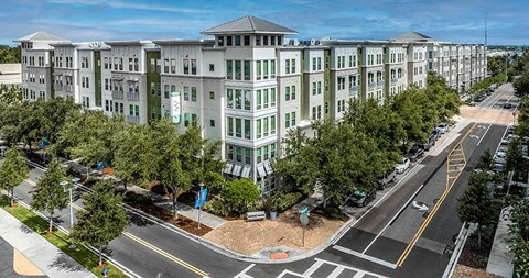 Ivy Residences at Health Village | Orlando, FL