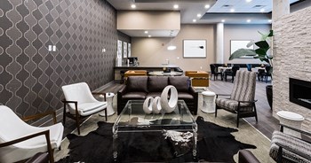 Galleries at Park Lane Apartments | Dallas, TX - Photo Gallery 2