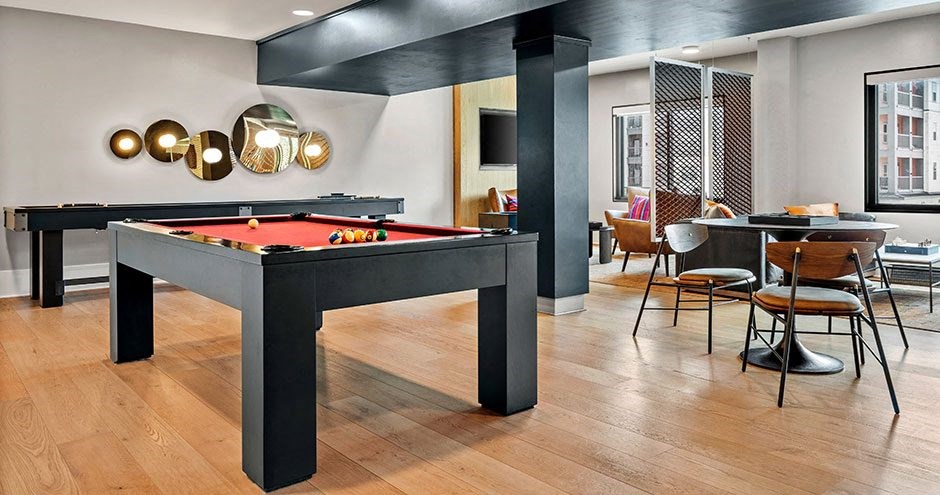 Hue on Greenhouse I Houston, TX