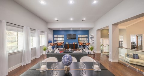 Ridgeview Place Apartments | Irving, TX