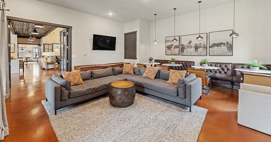 Junction Crossing | Fort Worth, TX