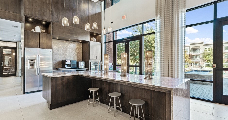 Gateway Crossing Apartments