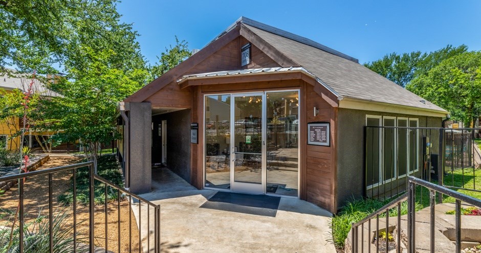 Flintridge Apartments | Arlington, TX