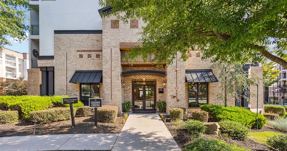 The Alexander At The District Apartments