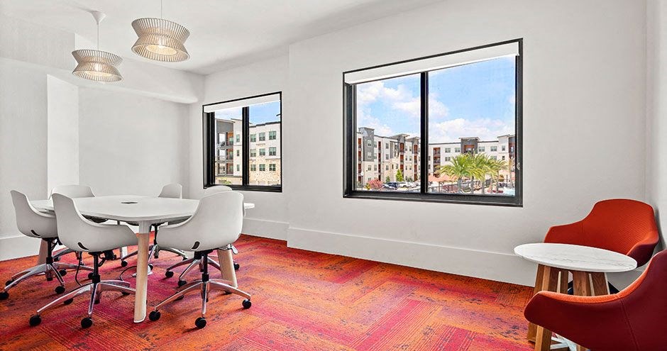 Hue on Greenhouse I Houston, TX