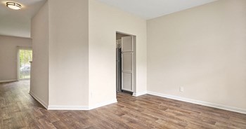 Cooper Creek | Louisville, KY - Photo Gallery 4