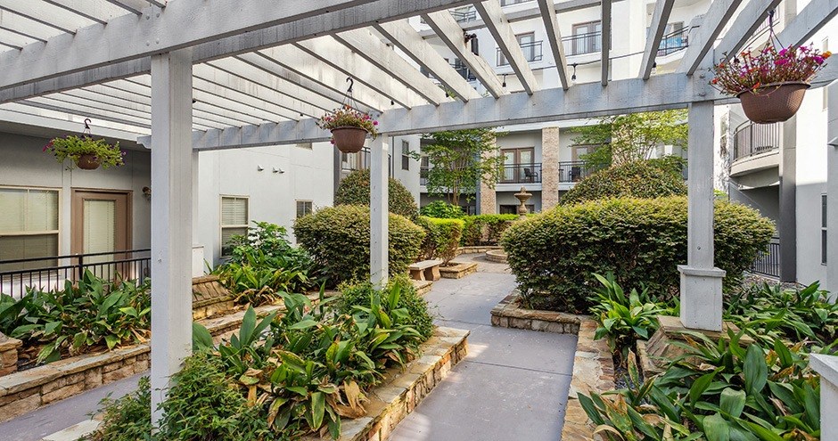 The Alexander At The District Apartments