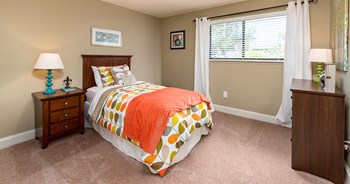 1401 Yellowpine Cir 1-3 Beds Apartment for Rent - Photo Gallery 27